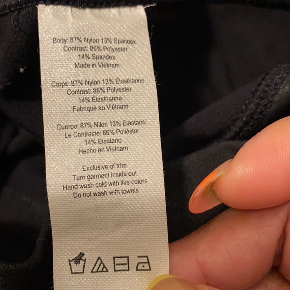 ALO High Waist Moto Leggings❤️🔥 - Picture 6 of 6